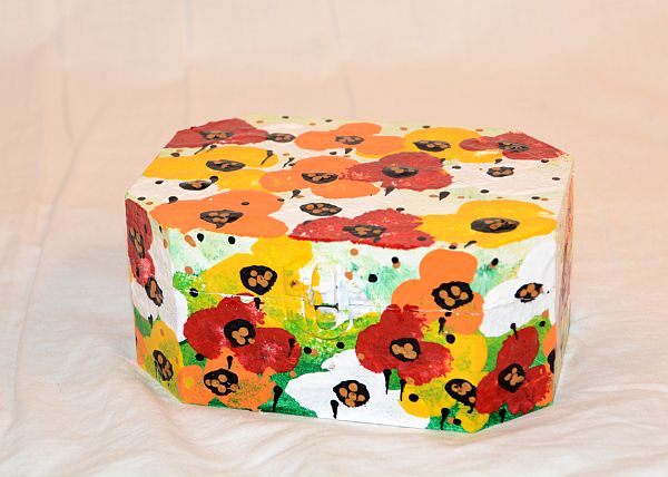 cutie din lemn octagon - 001 cutie din lemn octagon - 001